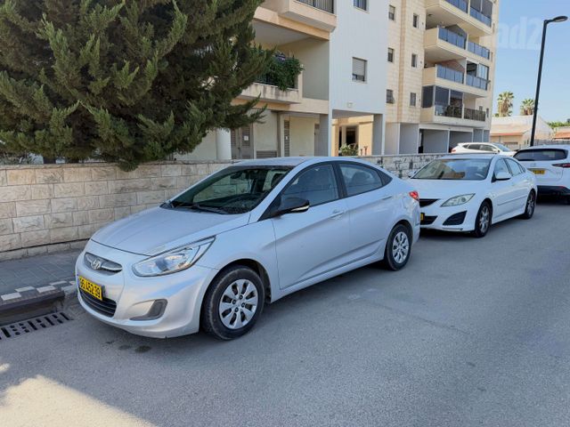 אקסנט i25 Inspire אוט׳ בנזין 1.4 (100 כ״ס) [2013-2018]