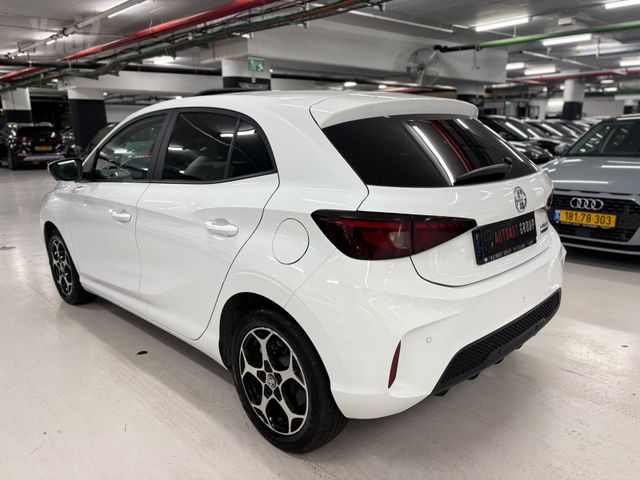 אם ג'י MG3
