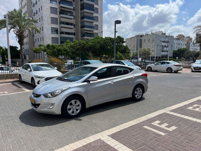 מודעת רכב יונדאי I35