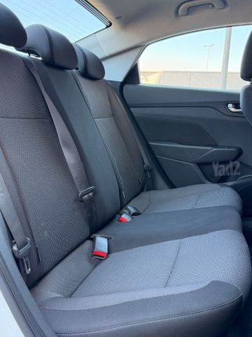 יונדאי אקסנט i25