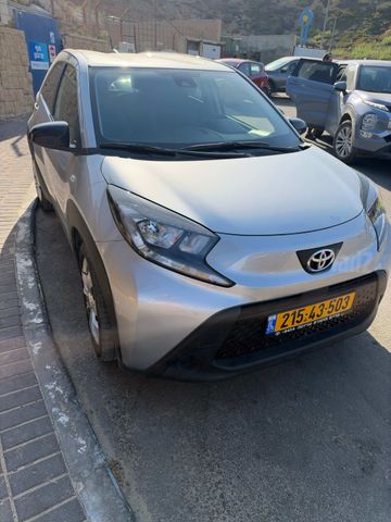 טויוטה אייגו X