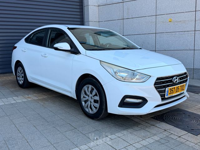 יונדאי אקסנט i25