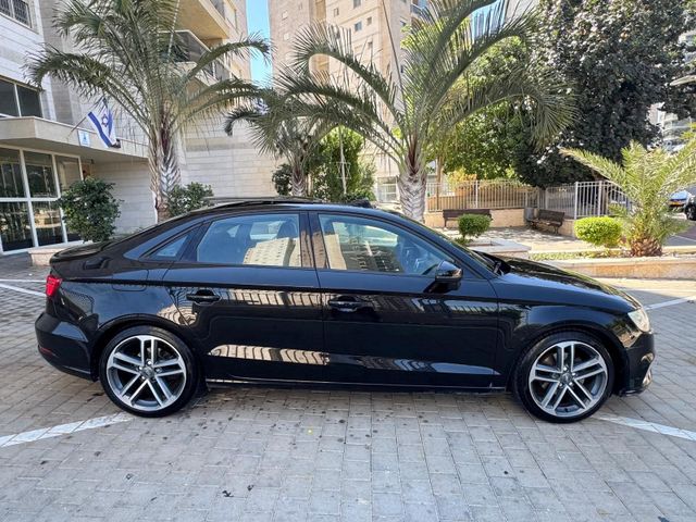 אאודי A3