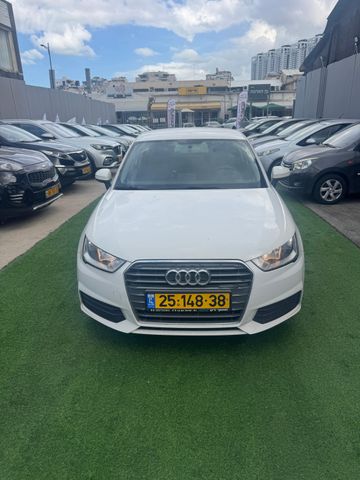 אאודי A1