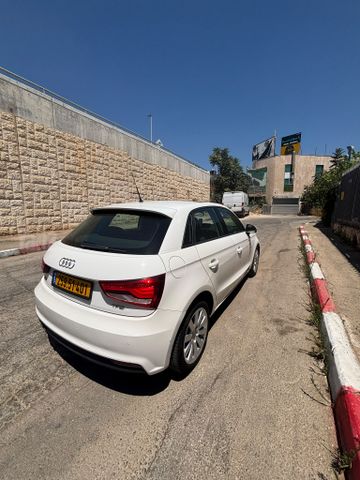 אאודי A1