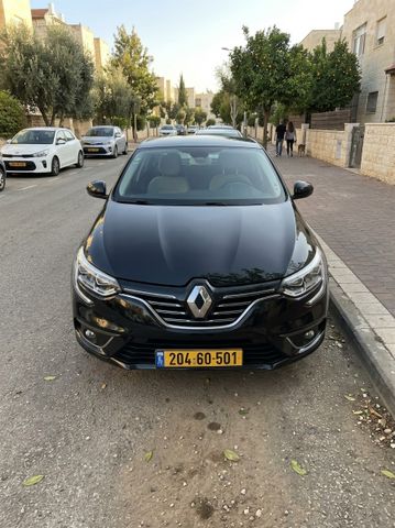 רנו מגאן