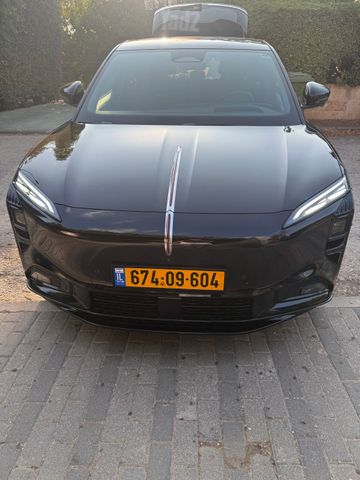 מודעת רכב הונגצ'י EHS7