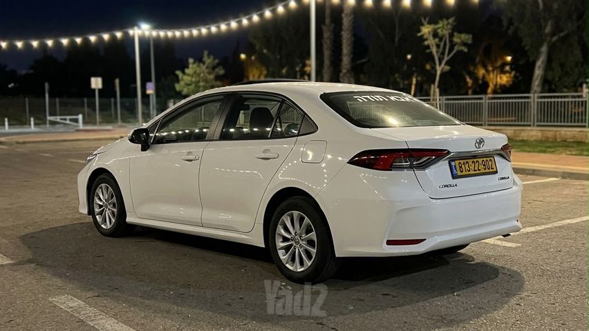 טויוטה קורולה