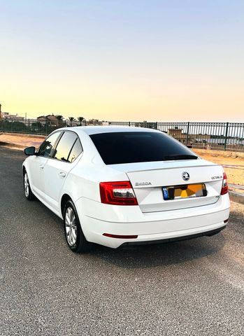 סקודה אוקטביה