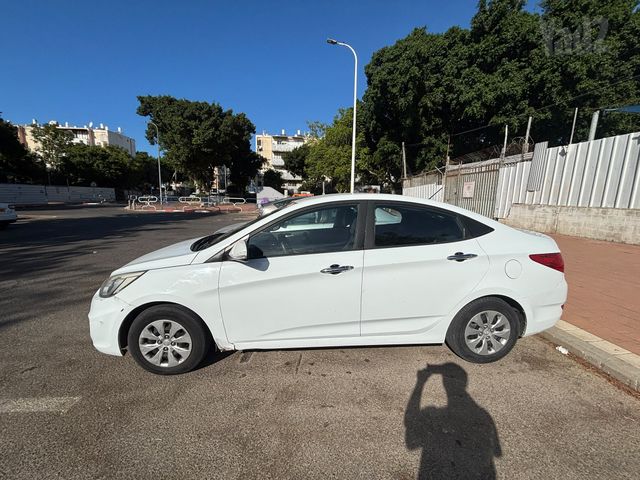 יונדאי אקסנט i25