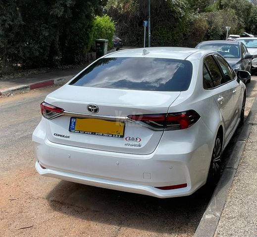 טויוטה קורולה