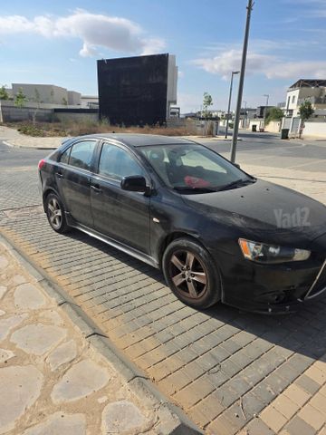 מיצובישי לנסר