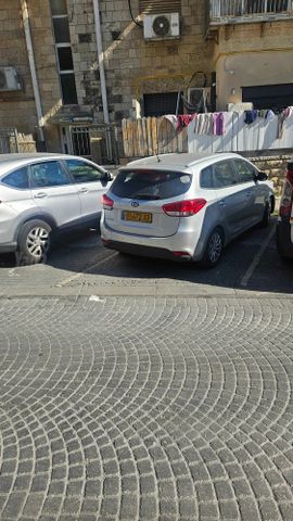 קיה קארנס