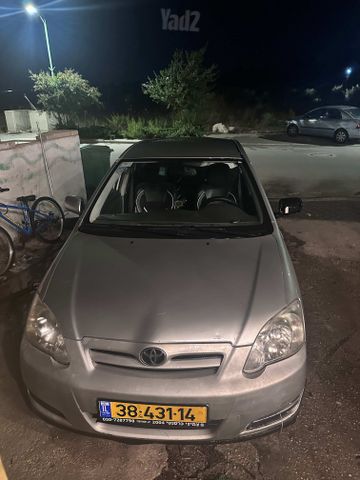 טויוטה קורולה