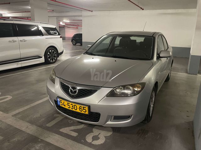 מאזדה 3
