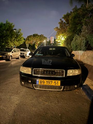 אאודי A4