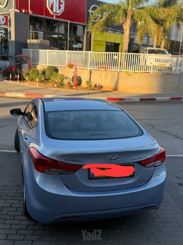 יונדאי I35