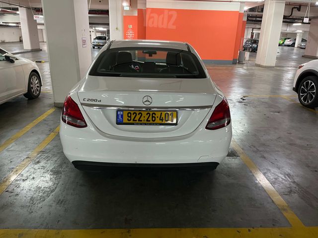 מרצדס-בנץ C-class