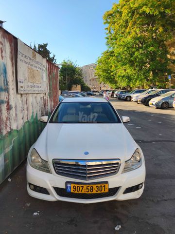 מרצדס-בנץ C-class