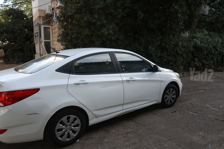 יונדאי אקסנט i25