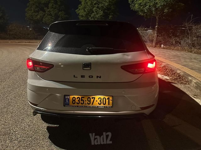 סיאט לאון