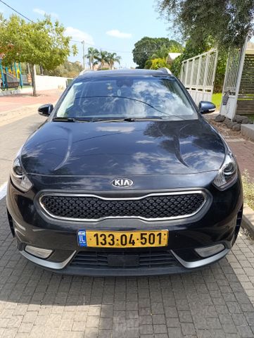 קיה נירו