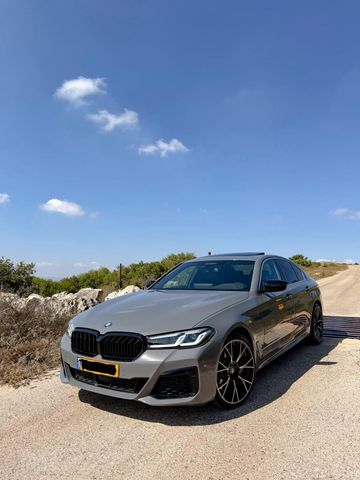 מודעת רכב ב מ וו סדרה 5