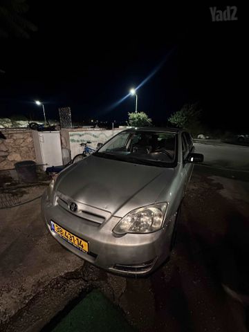 טויוטה קורולה
