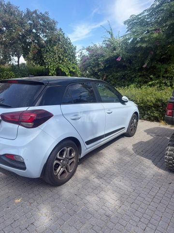 יונדאי i20