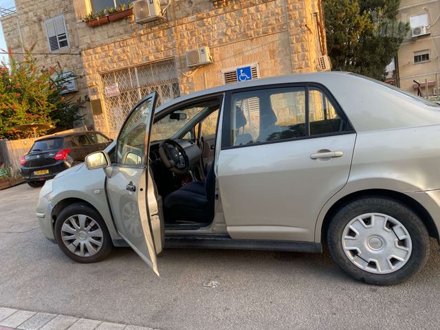 מודעת רכב ניסאן טידה