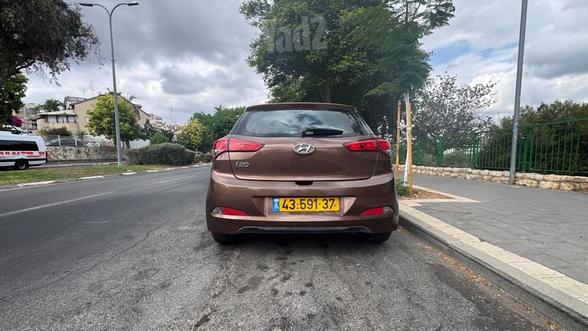 יונדאי i20