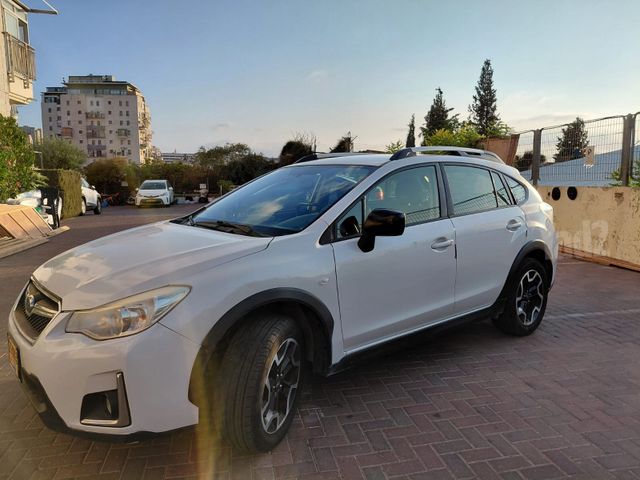 סובארו XV