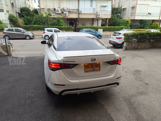 ניסאן סנטרה