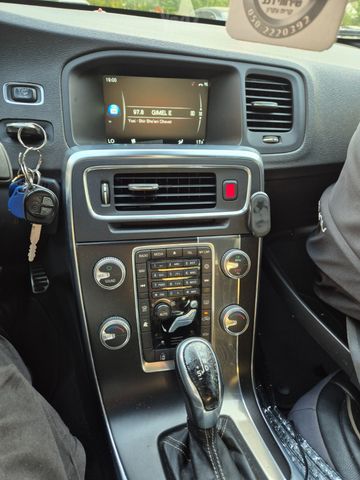 וולוו S60