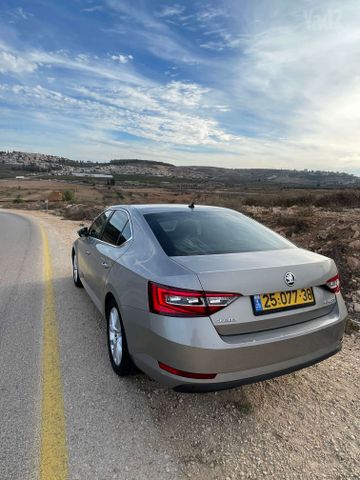 מודעת רכב סקודה סופרב