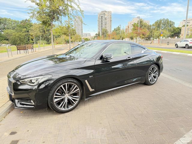 אינפיניטי Q60