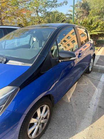 טויוטה יאריס
