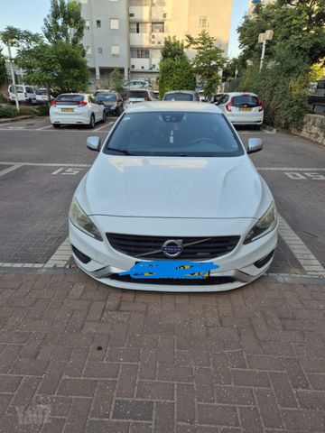 וולוו S60