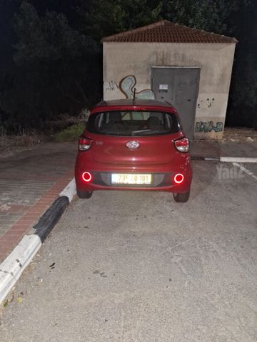 יונדאי i10