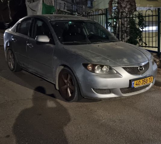 מודעת רכב מאזדה 3