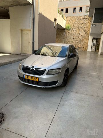 סקודה אוקטביה