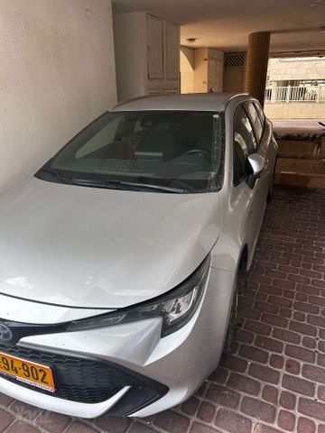 טויוטה קורולה