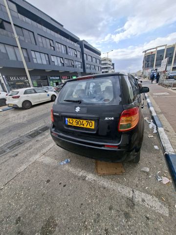 סוזוקי SX4