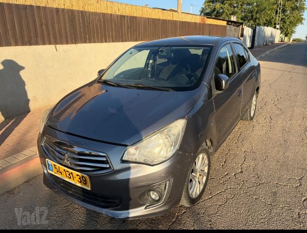 אטראז' Instyle אוט׳ 1.2 (80 כ״ס) [2013-2020]