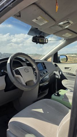 טויוטה סיינה