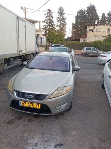 מודעת רכב פורד מונדאו