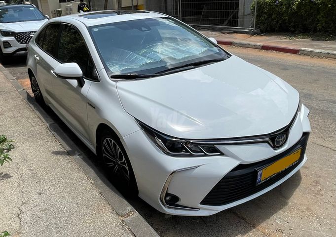 טויוטה קורולה