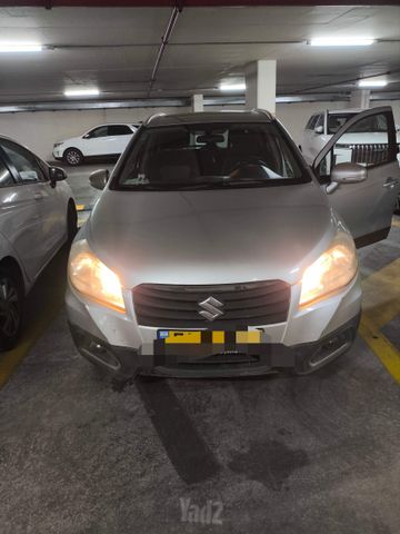 קרוסאובר GLX אוט׳ 1.6 (120 כ״ס)