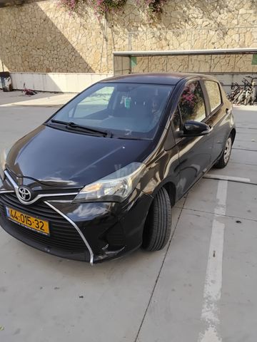 מודעת רכב טויוטה יאריס