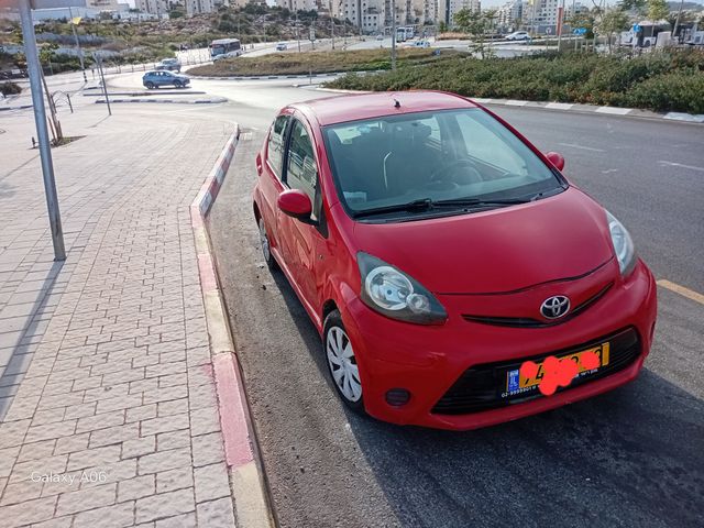 טויוטה אייגו